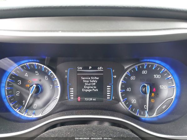 2020 CHRYSLER PACIFICA TOURING L — I7