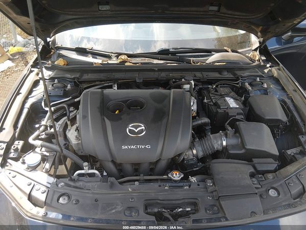 2019 MAZDA MAZDA3 PREMIUM PACKAGE — I10