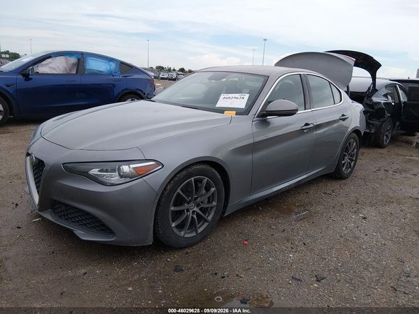 2018 ALFA ROMEO GIULIA — I2