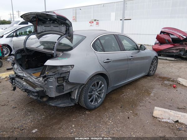 2018 ALFA ROMEO GIULIA RWD — I4