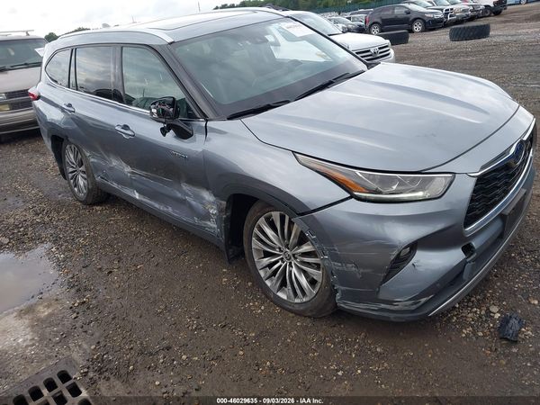2021 TOYOTA HIGHLANDER HYBRID PLATINUM