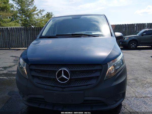 2018 MERCEDES-BENZ METRIS — I115
