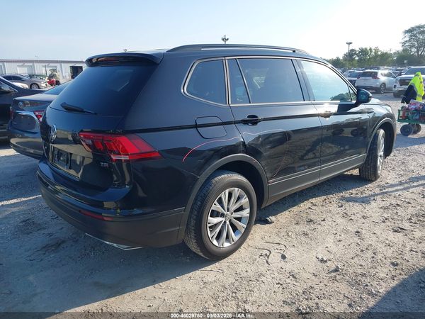 2018 VOLKSWAGEN TIGUAN 2.0T S — I4