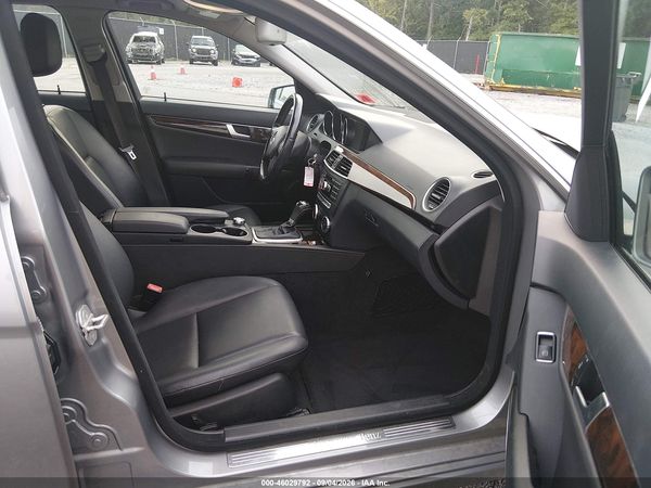 2014 MERCEDES-BENZ C 300 LUXURY 4MATIC — I5