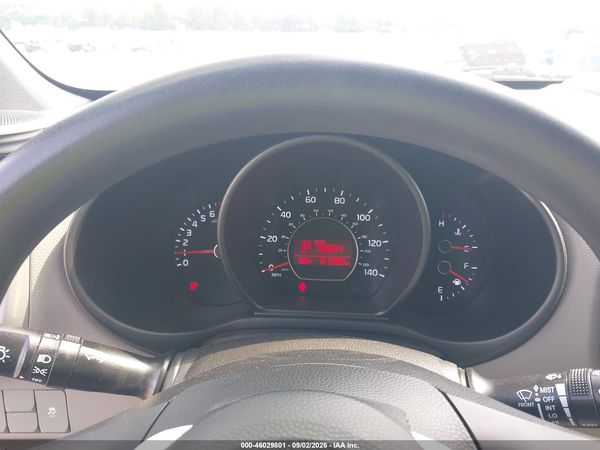 2016 KIA SOUL Plus — I7