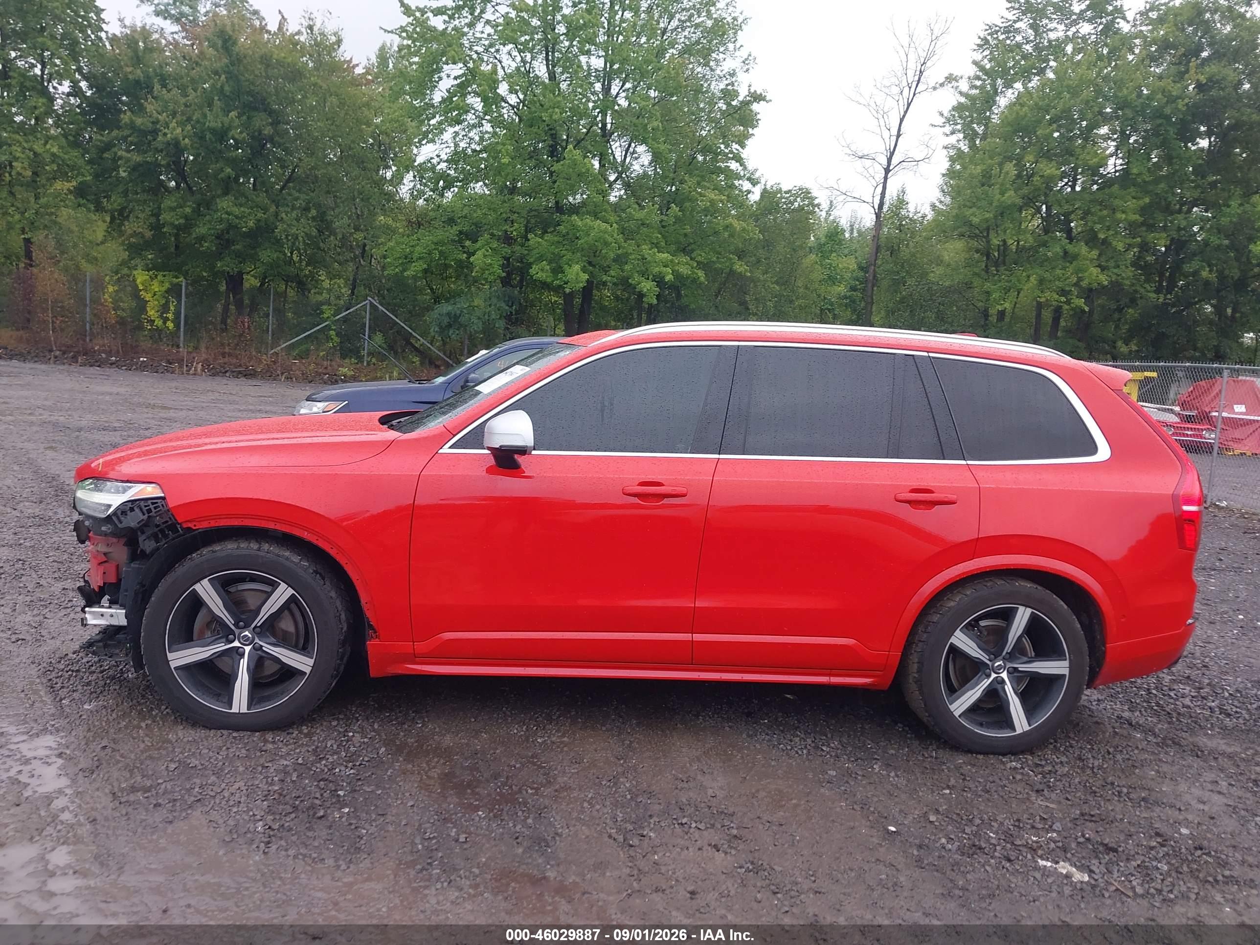 2019 VOLVO XC90 T6 R-DESIGN