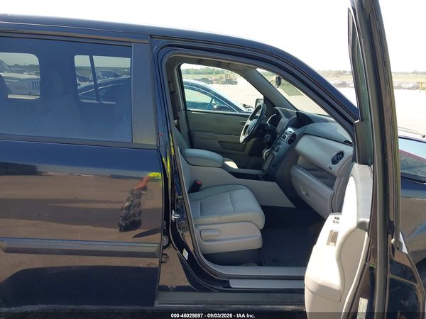2015 HONDA PILOT LX — I5