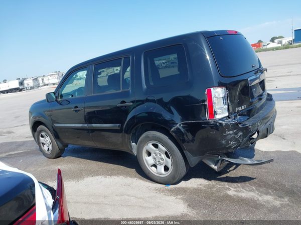 2015 HONDA PILOT LX — I117