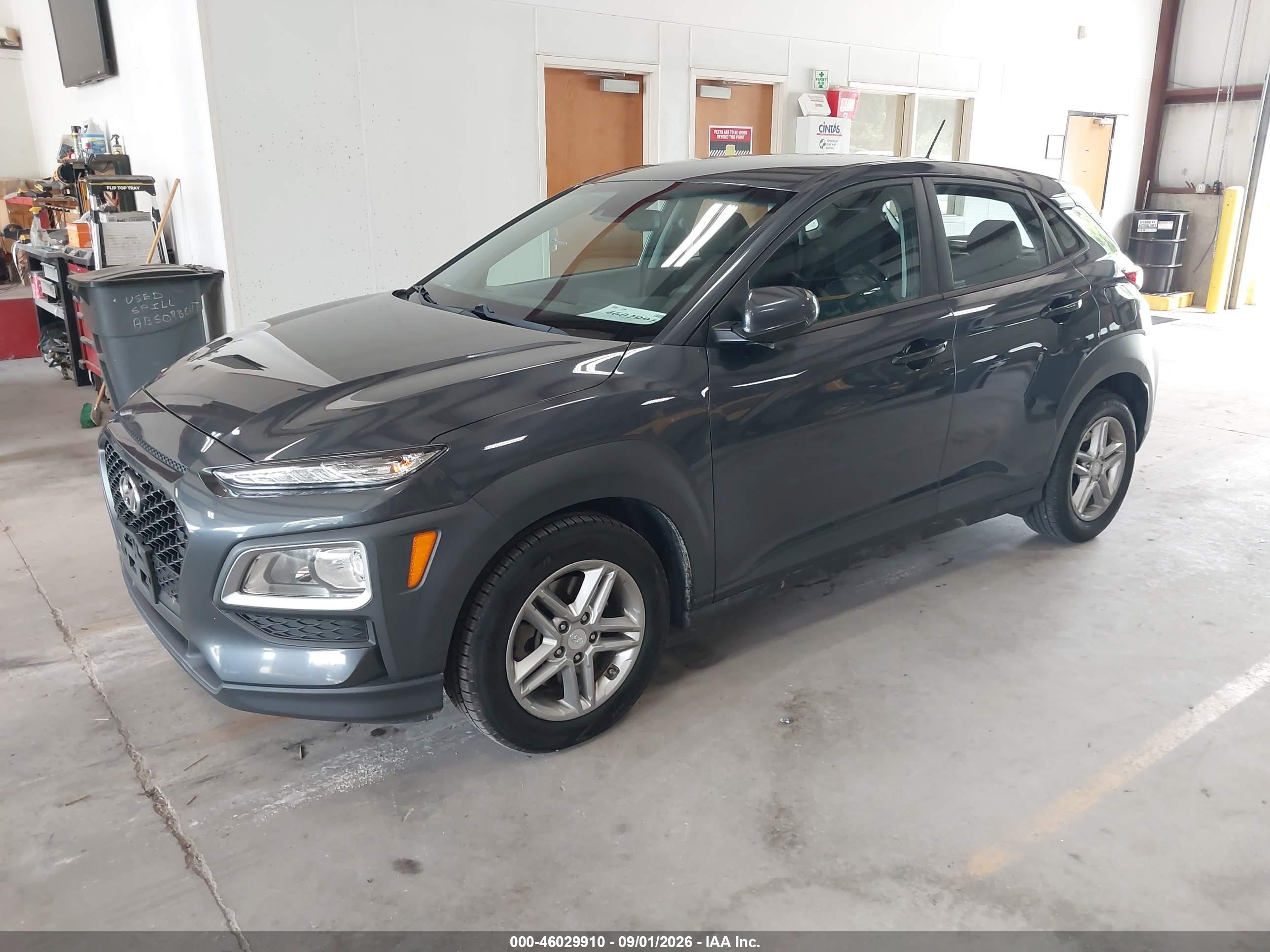 2020 HYUNDAI KONA SE — I2