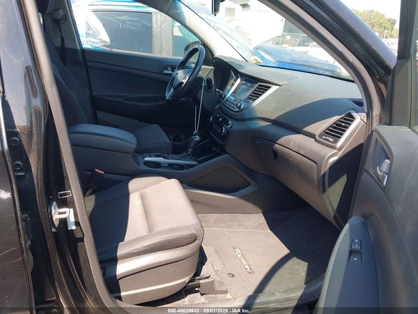 2017 HYUNDAI TUCSON SPORT