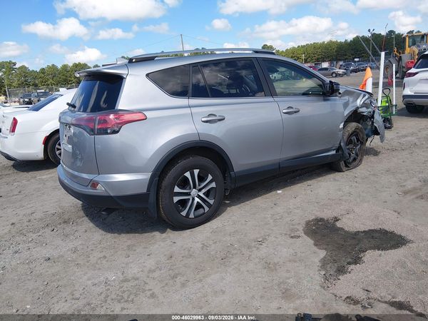 2018 TOYOTA RAV4 LE — I4