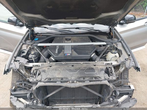 2020 BMW X4 M COMPETITION — I10