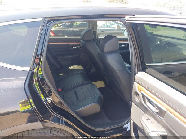 2017 HONDA CR-V TOURING — I8