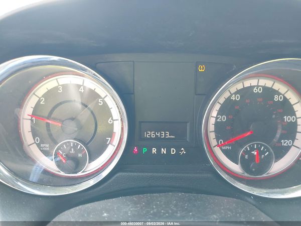 2017 DODGE GRAND CARAVAN SXT — I7