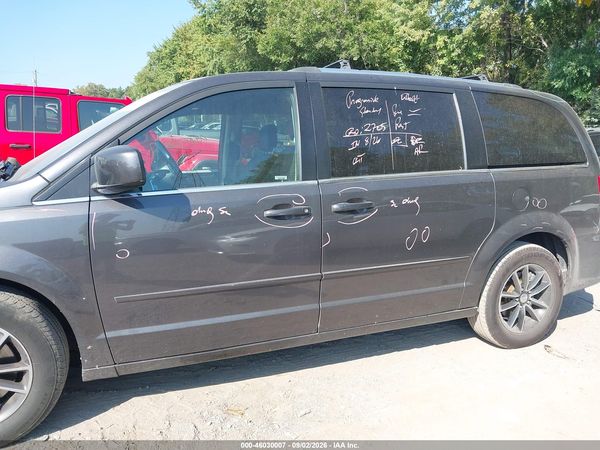 2017 DODGE GRAND CARAVAN SXT — I117