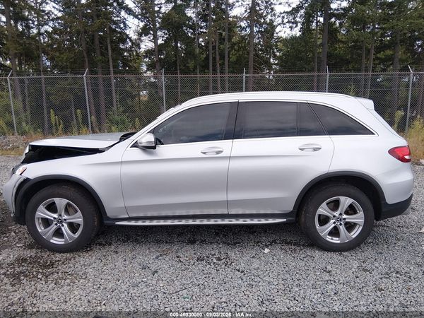 2018 MERCEDES-BENZ GLC 300 4MATIC — I117