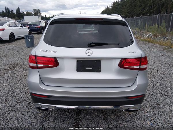 2018 MERCEDES-BENZ GLC 300 4MATIC — I119