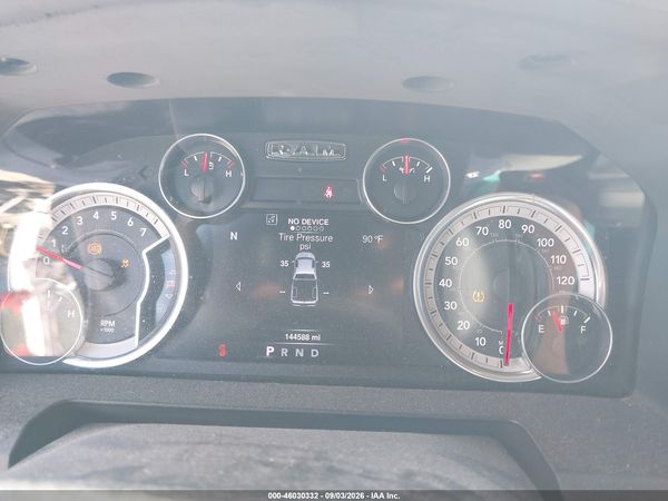 2016 RAM 1500 BIG HORN — I7