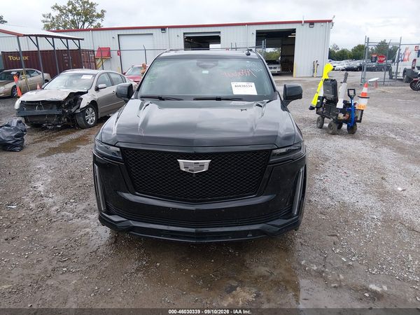 2021 CADILLAC ESCALADE ESV 4WD SPORT PLATINUM — I115
