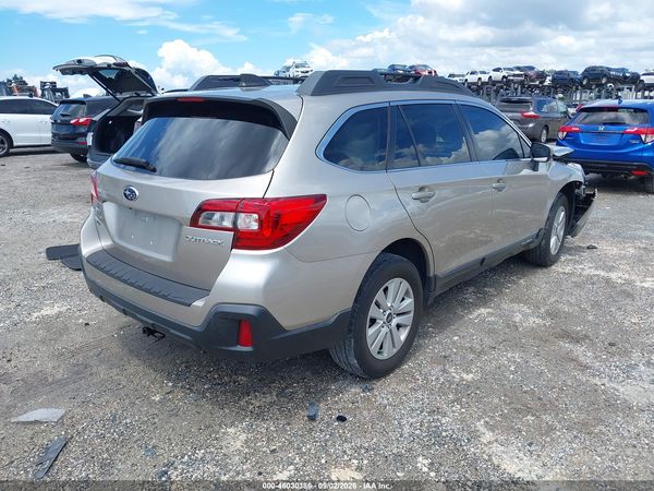 2018 SUBARU OUTBACK — I4