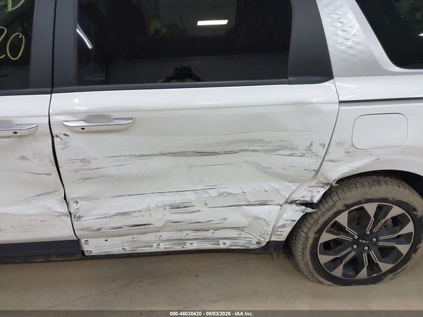 2024 KIA CARNIVAL MPV EX — I152
