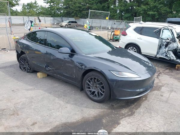 2025 TESLA MODEL 3 — I1