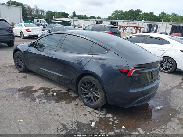 2025 TESLA MODEL 3 — I3