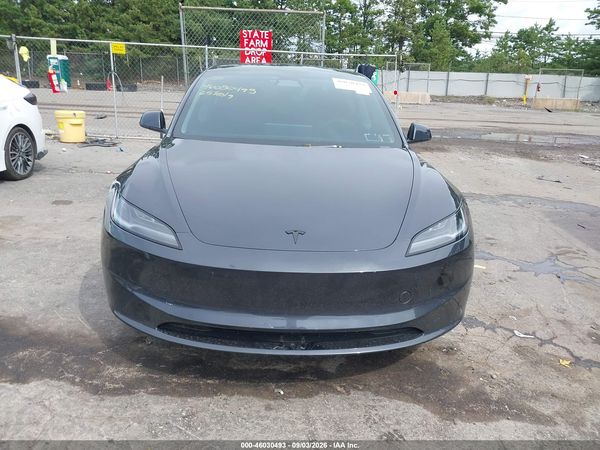 2025 TESLA MODEL 3 — I115