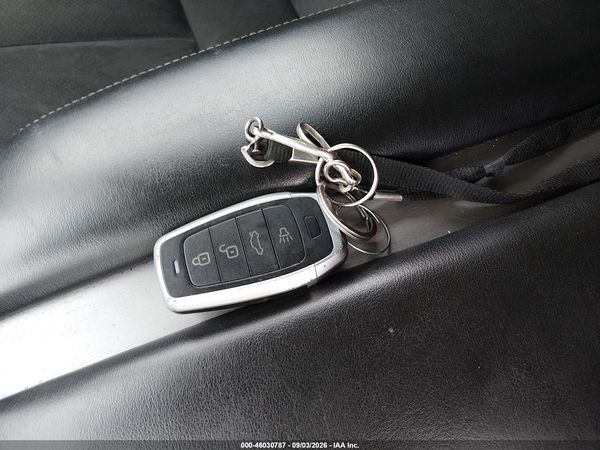 2019 NISSAN MURANO S — I11