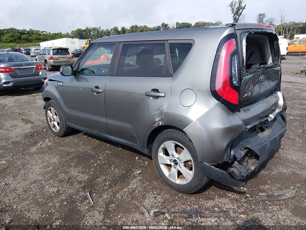 2017 KIA SOUL Base — I3