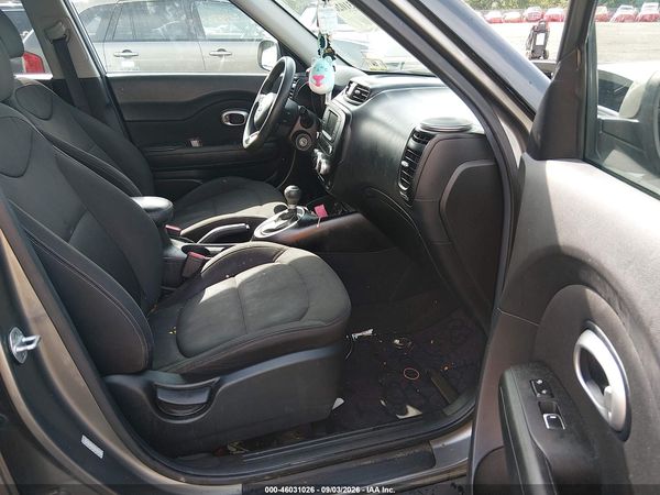 2017 KIA SOUL Base — I5