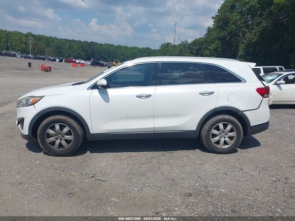 2016 KIA SORENTO 2.4L LX — I117