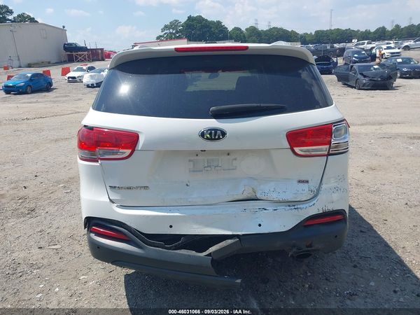 2016 KIA SORENTO 2.4L LX — I119