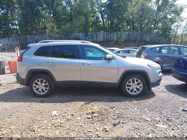 2018 JEEP CHEROKEE LATITUDE 4X4 — I116