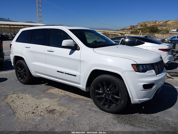 2017 JEEP GRAND CHEROKEE ALTITUDE — I1