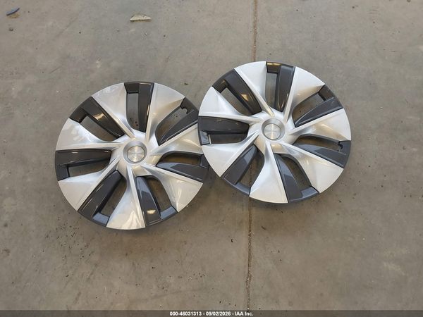 2021 TESLA MODEL Y — I13