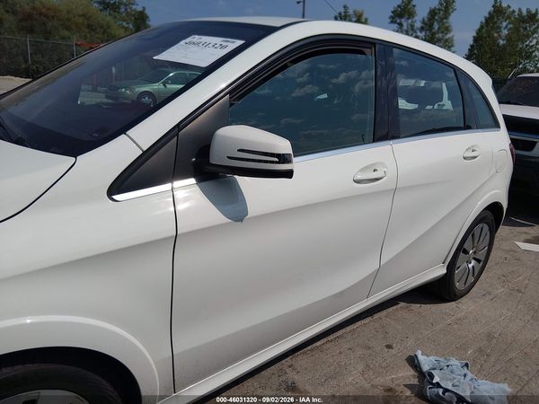 2017 MERCEDES-BENZ B 250E B250e