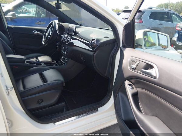2017 MERCEDES-BENZ B 250E B250e