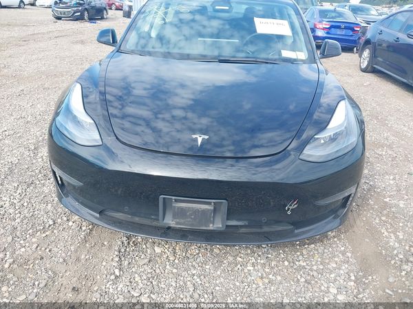 2022 TESLA MODEL 3 — I6