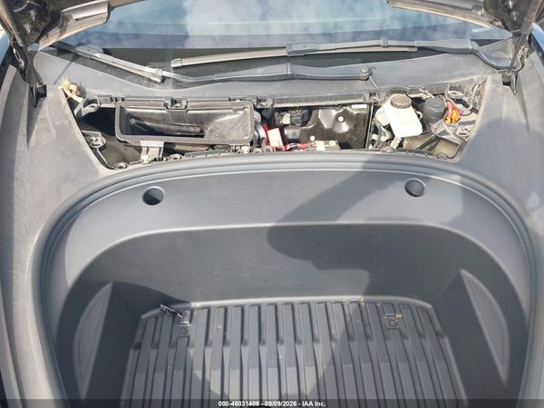 2022 TESLA MODEL 3 — I10