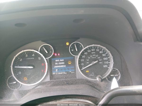 2016 TOYOTA TUNDRA SR5 5.7L V8 — I7