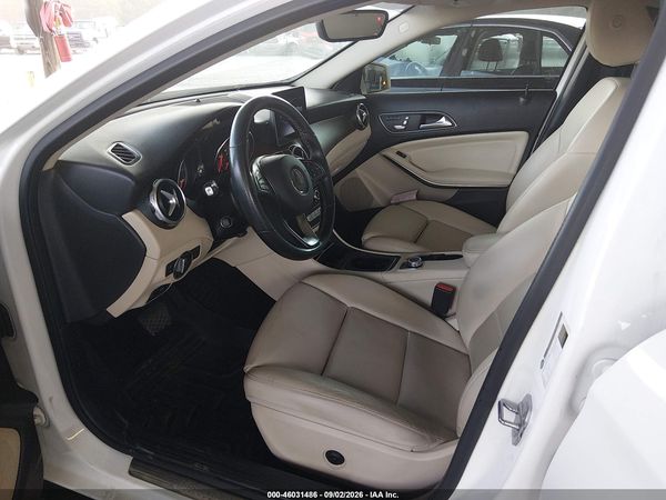 2019 MERCEDES-BENZ GLA 250 GLA250 — I5