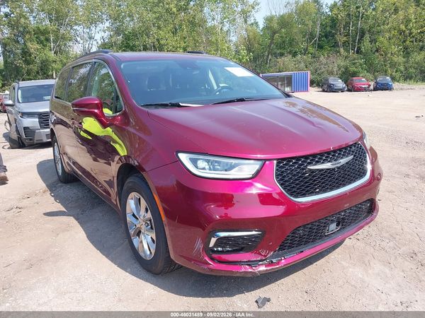 2022 CHRYSLER PACIFICA TOURING L AWD — I1