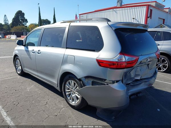 2015 TOYOTA SIENNA XLE PREMIUM 8 PASSENGER — I3