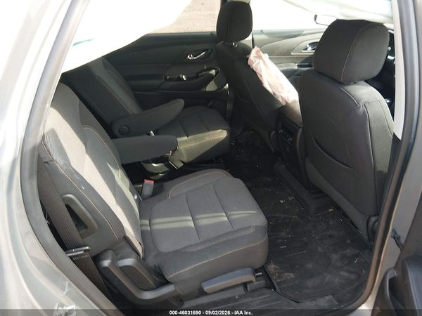 2019 CHEVROLET TRAVERSE 1LT — I8