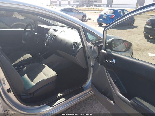 2016 KIA FORTE LX — I5