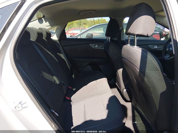 2020 KIA FORTE LXS — I8