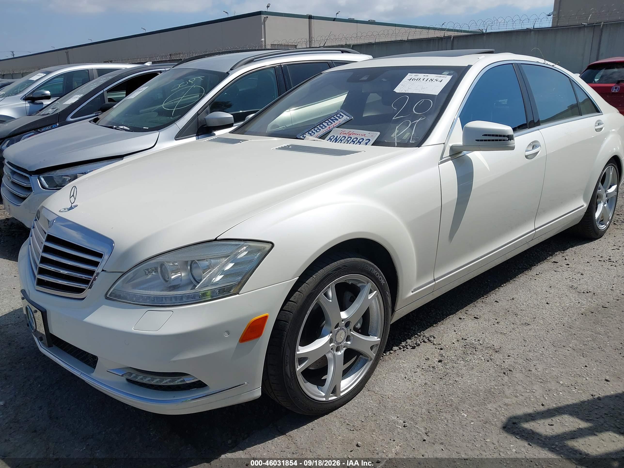 2013 MERCEDES-BENZ S 550 S550 — I2