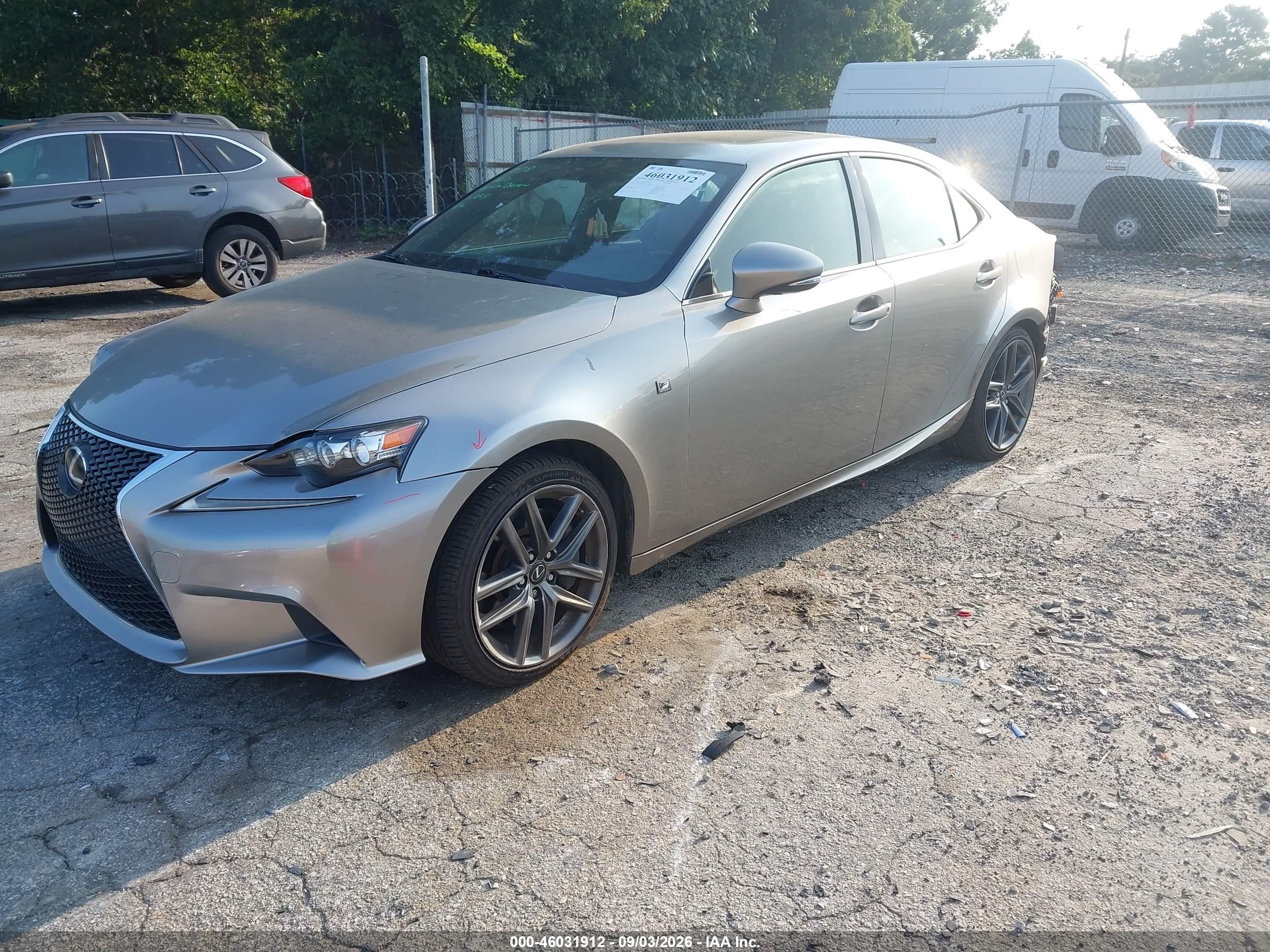 2016 LEXUS IS 200T — I2