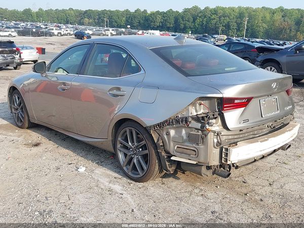 2016 LEXUS IS 200T — I153